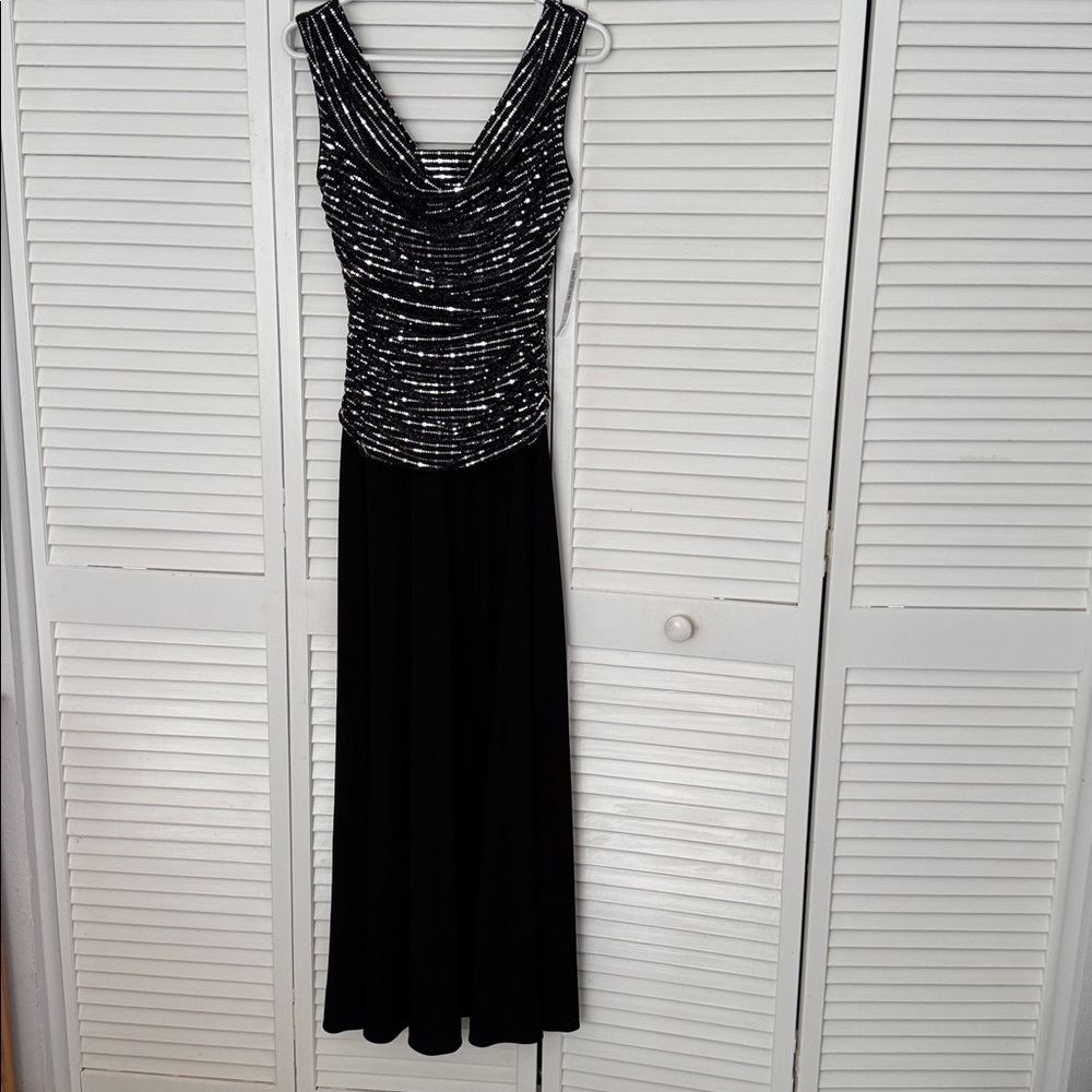 NWT R&M Collection sparkling maxi dress/gown, size 6